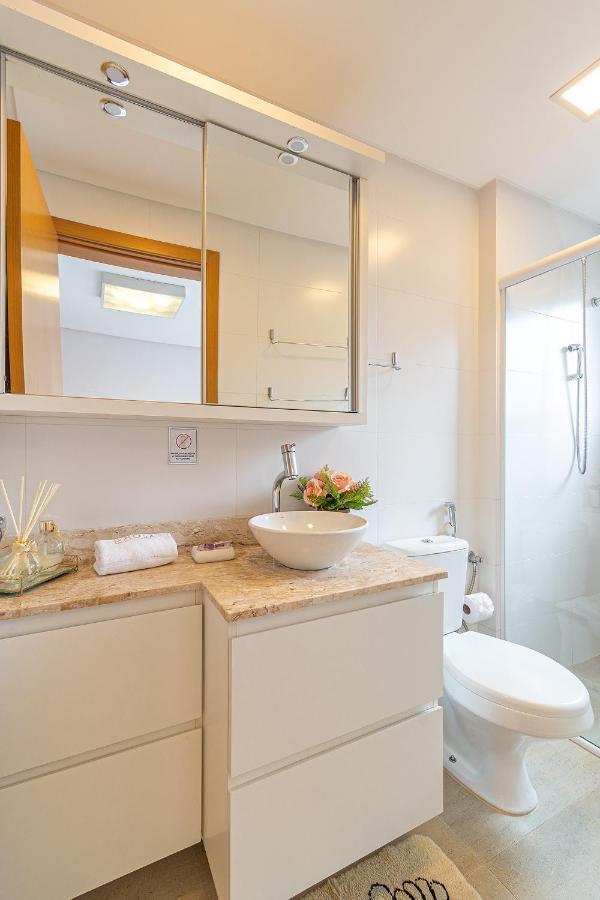 Rosa Apartamento Luxo No Centro Gramado Apartment Exterior photo